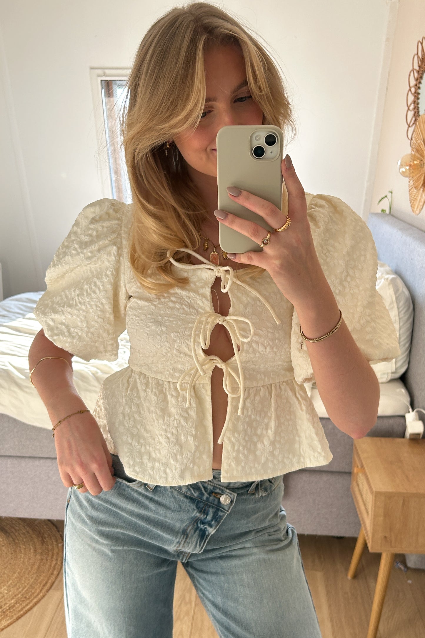 Fien Top mit Schleifen - Off-White